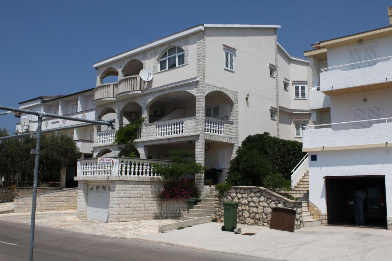 Apartments By The Sea Stara Novalja, Pag - 6469 Exterior photo